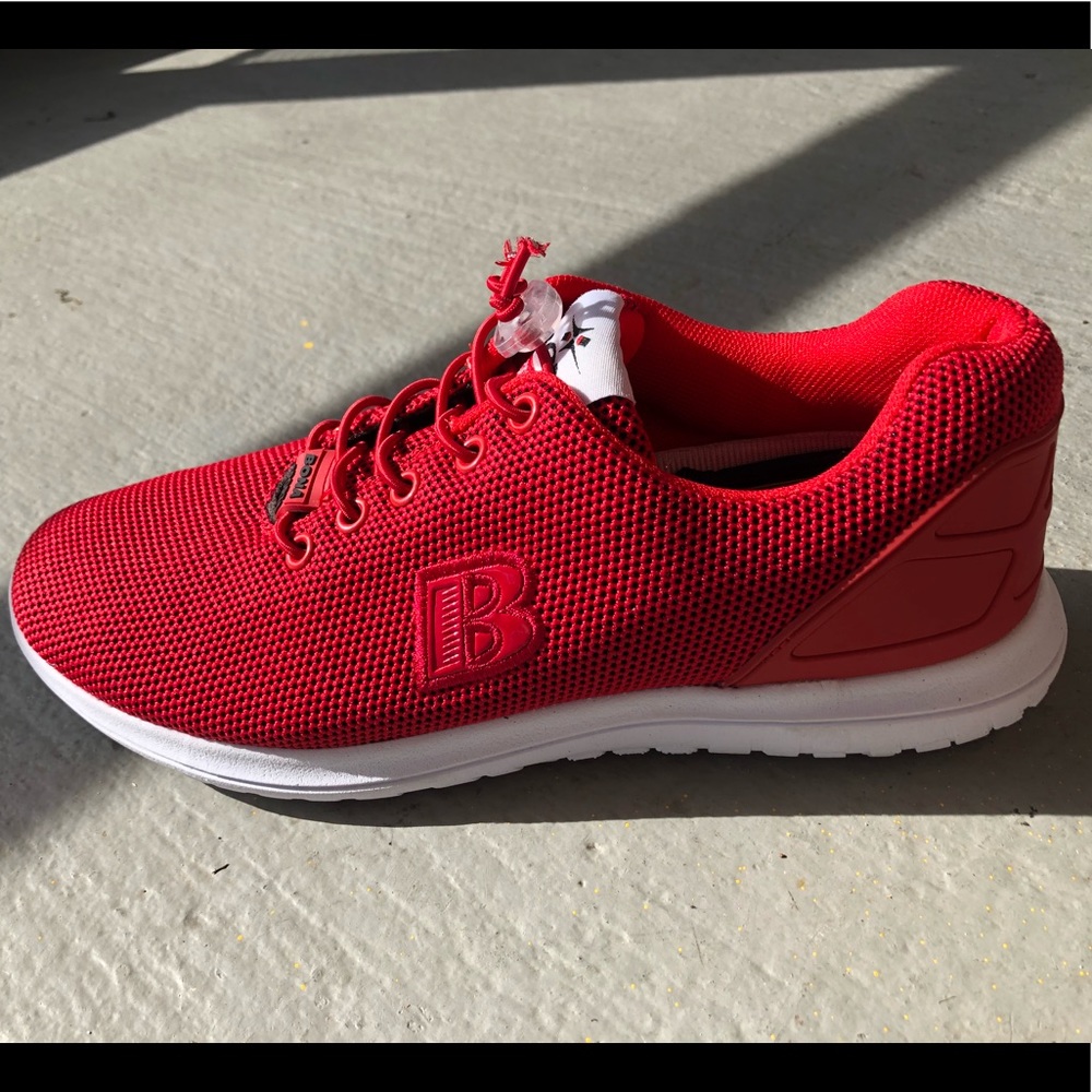 Running Shoes - Picture 3 of 4